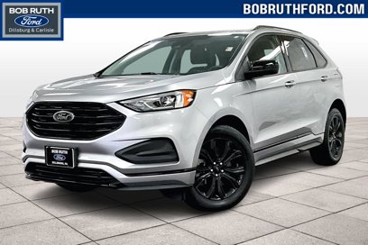 Used 2022 Ford Edge SE w/ Black Appearance Package