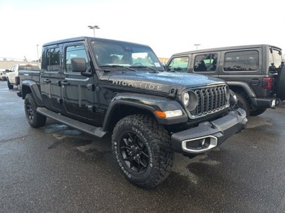 New 2025 Jeep Gladiator Sport