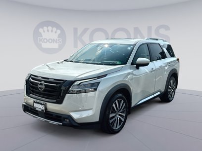 Used 2022 Nissan Pathfinder Platinum