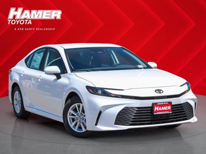 New 2025 Toyota Camry LE