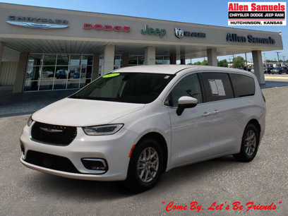 Used 2023 Chrysler Pacifica Touring-L