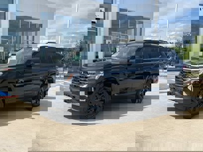 New 2025 Volkswagen Atlas SE