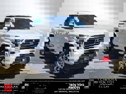 New 2025 Toyota Tacoma SR5