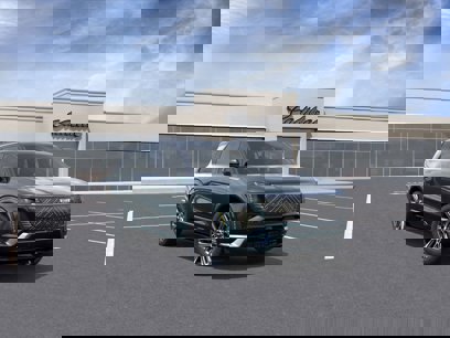 New 2026 Cadillac Vistiq Platinum