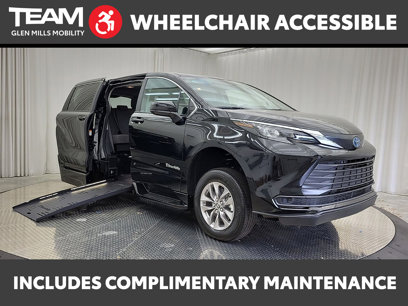 Used 2024 Toyota Sienna LE