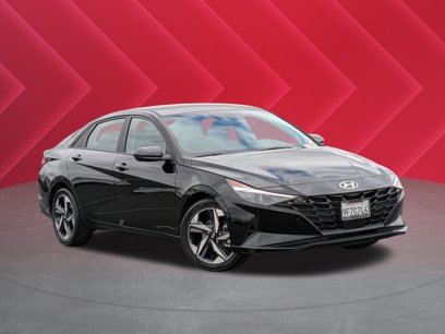 Used 2023 Hyundai Elantra SEL w/ Convenience Package