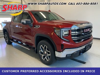 New 2025 GMC Sierra 1500 SLT w/ SLT Premium Package