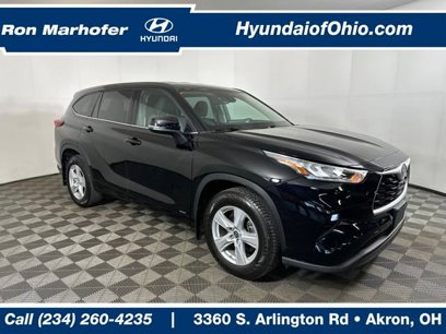 Used 2022 Toyota Highlander LE