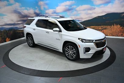 Used 2022 Chevrolet Traverse High Country w/ LPO, 'HIT The Road' Package