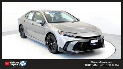 New 2025 Toyota Camry SE