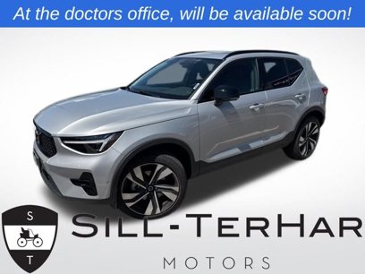 Used 2024 Volvo XC40 B5 Plus w/ Climate Package