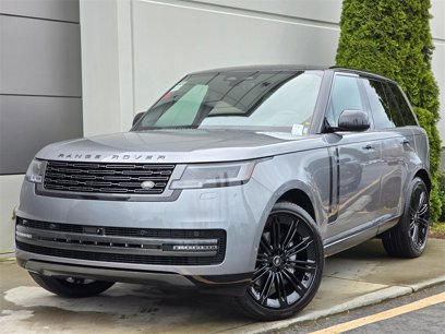 New 2025 Land Rover Range Rover SE