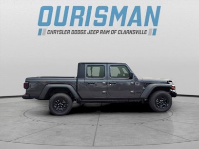 New 2025 Jeep Gladiator Sport