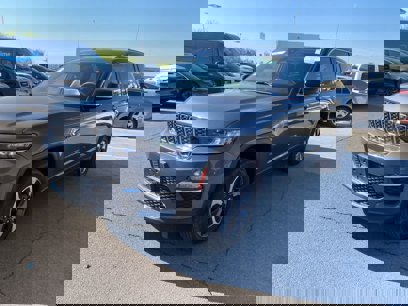 Used 2023 Jeep Grand Cherokee 4WD 4xe