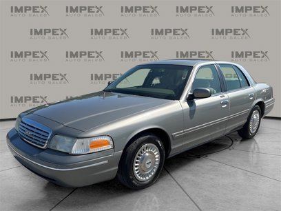 Used 2001 Ford Crown Victoria