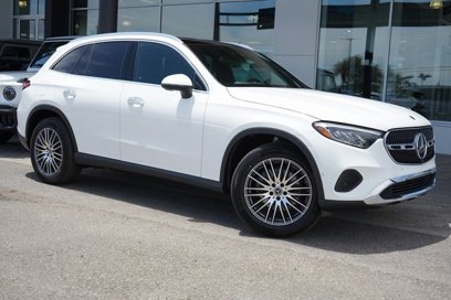 New 2025 Mercedes-Benz GLC 300