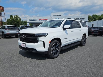 Used 2024 Chevrolet Suburban RST w/ Luxury Package