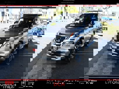 Used 2022 Nissan Rogue Platinum w/ Head-Up Display Package