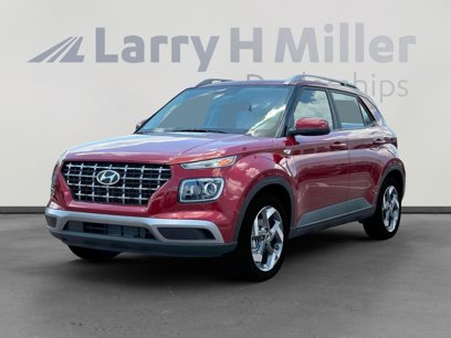 New 2025 Hyundai Venue Limited