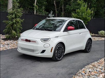 New 2024 FIAT 500 e (RED)