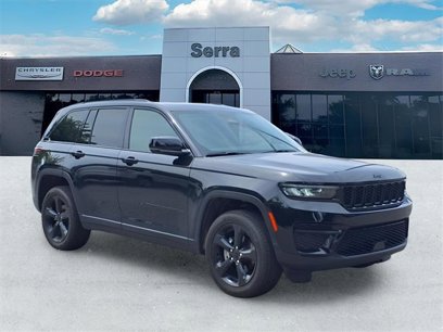 Used 2024 Jeep Grand Cherokee Altitude