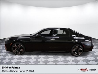 Used 2024 BMW 740i xDrive w/ Premium Package 2