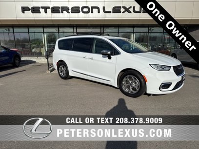 Used 2023 Chrysler Pacifica Limited
