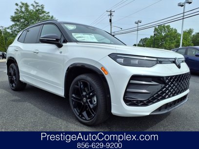 New 2025 Volkswagen Tiguan SE R-Line