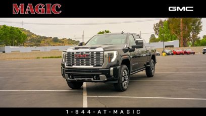 New 2025 GMC Sierra 2500 Denali w/ Denali Reserve Package