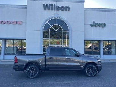 New 2025 RAM 1500 4x4 Crew Cab