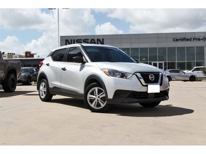 Used 2020 Nissan Kicks S