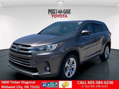 Used 2017 Toyota Highlander Limited Platinum