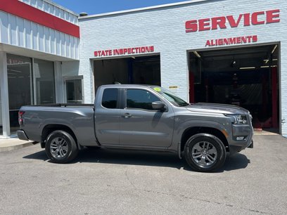 Used 2025 Nissan Frontier SV w/ SV Convenience Package