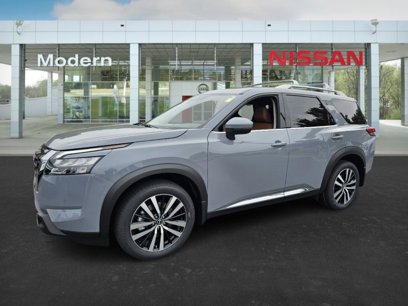 New 2025 Nissan Pathfinder Platinum