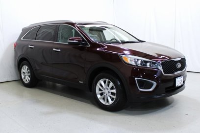 Used 2017 Kia Sorento LX w/ LX Convenience Package