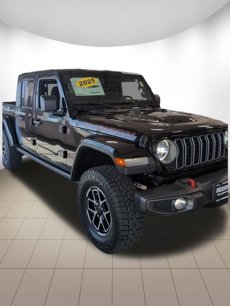 New 2025 Jeep Gladiator Rubicon w/ Convenience Group