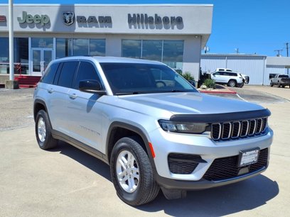 Used 2023 Jeep Grand Cherokee Laredo