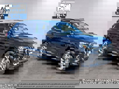 New 2025 Audi Q3 2.0T Premium