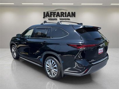 Certified 2024 Toyota Highlander Platinum