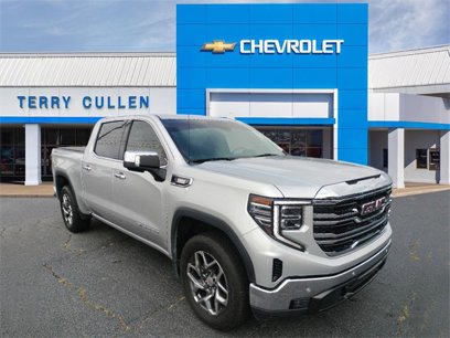Used 2022 GMC Sierra 1500 SLT w/ SLT Premium Plus Package
