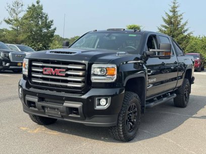 Used 2017 GMC Sierra 2500 SLT w/ Duramax Plus Package