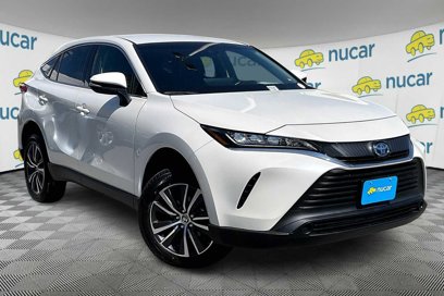 Certified 2022 Toyota Venza LE
