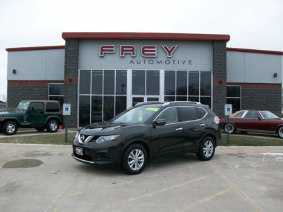 Used 2015 Nissan Rogue SV