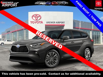 New 2025 Toyota Highlander Platinum