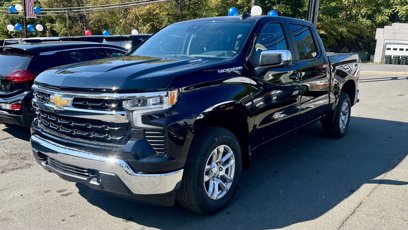 New 2025 Chevrolet Silverado 1500 LT