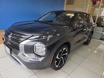 Used 2024 Mitsubishi Outlander SE