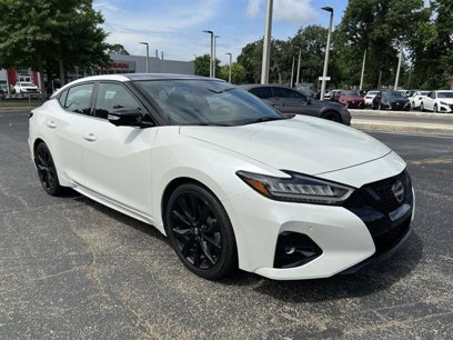 Used 2023 Nissan Maxima SR w/ Sport Mat Group