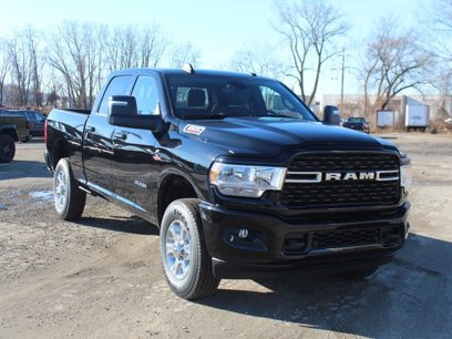 New 2024 RAM 3500 Big Horn w/ Level 2 Equipment Group