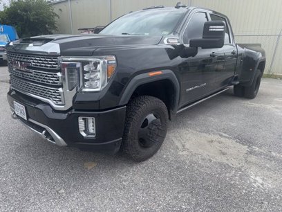 Used 2021 GMC Sierra 3500 Denali w/ Denali Ultimate Package