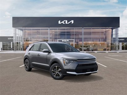 New 2025 Kia Niro EX